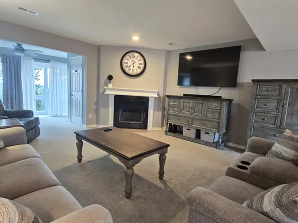 26 E Casa Del Rio, Four Seasons, MO 65049