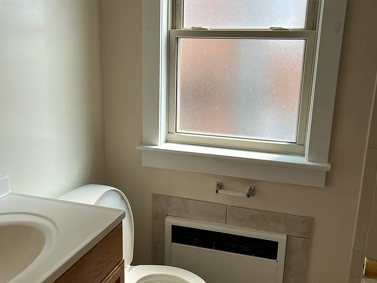 15127 Lake Ave #204 — Photo 6