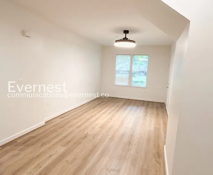 42536 Mayflower Ter — Photo 6