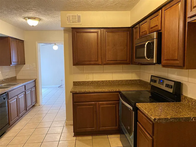 6851 W Caddo Lake Ln — Photo 7