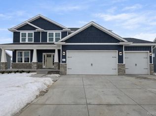 601 Birkdale, Howell, MI 48843