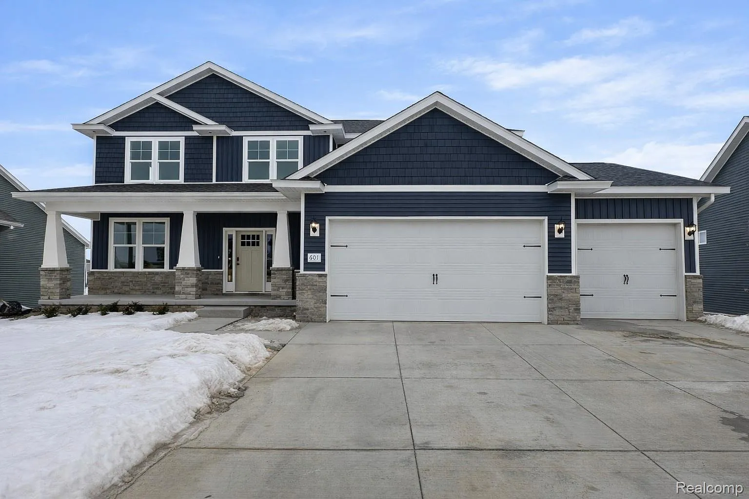 601 Birkdale photo 1