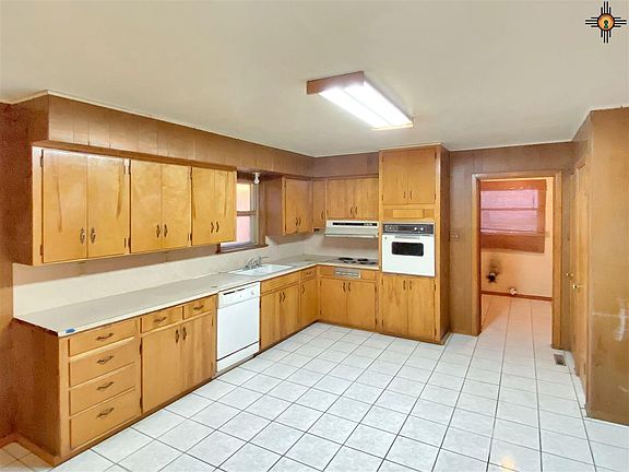 4th image of 1301 E Alston St