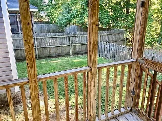 380 Stefan Dr — Photo 16