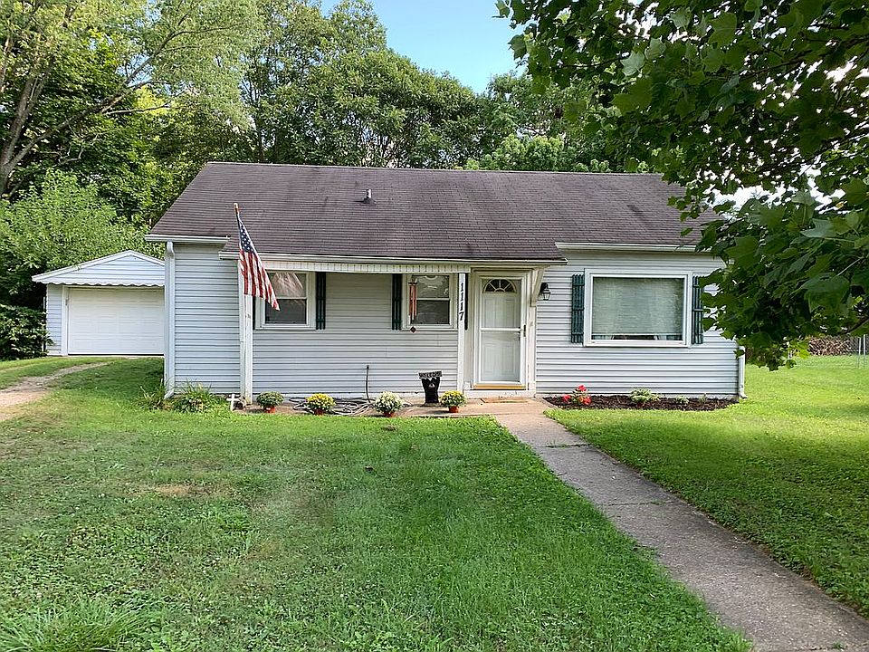 1st image of 1117 Berry Ln