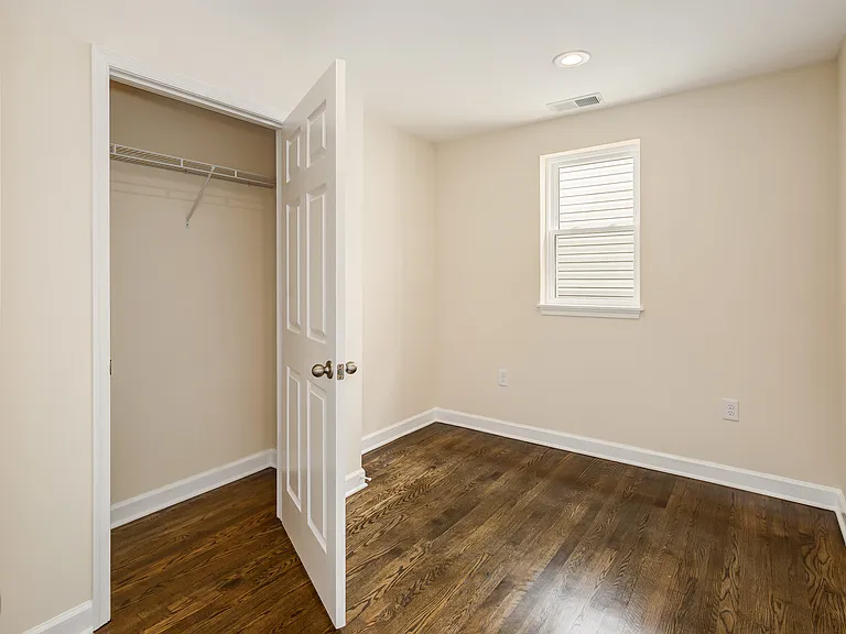 5058 Central Ave SE #A — Photo 9