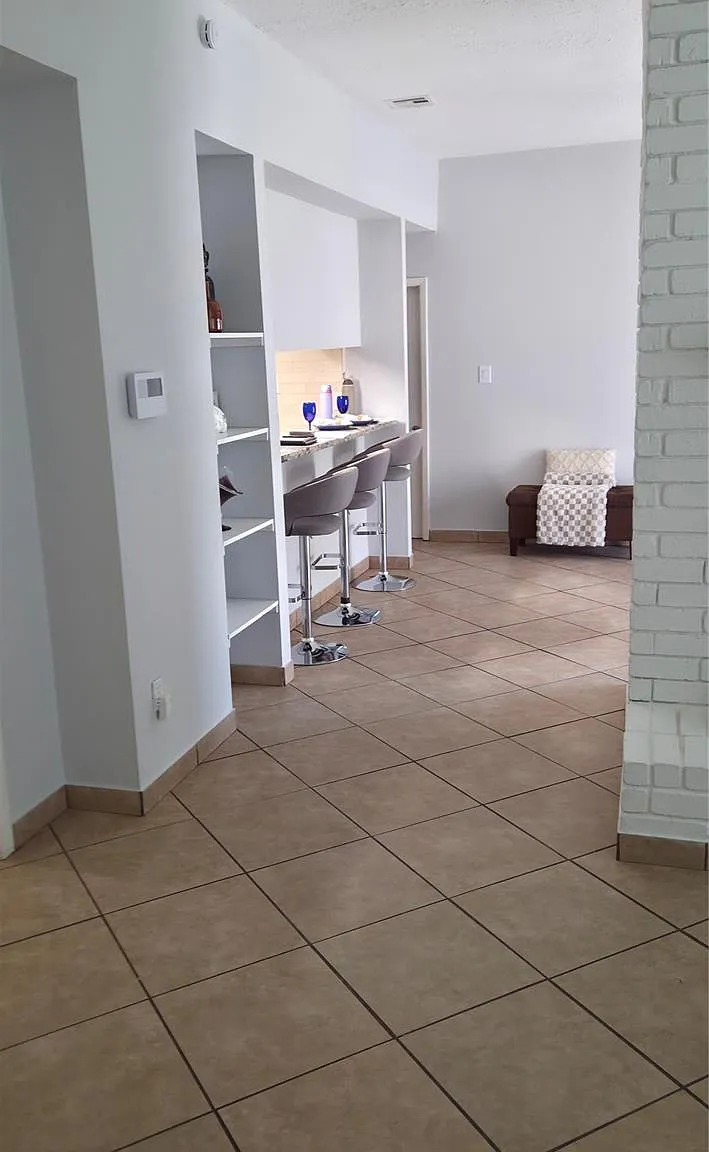 3 bed, 2.0 bath, 1424 sqft, $1,980 — Photo 4