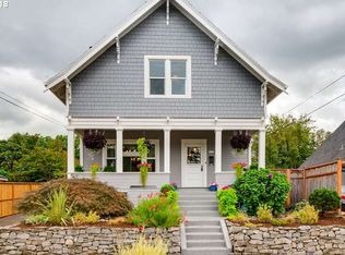 4242 SE Schiller St, Portland, OR 97206