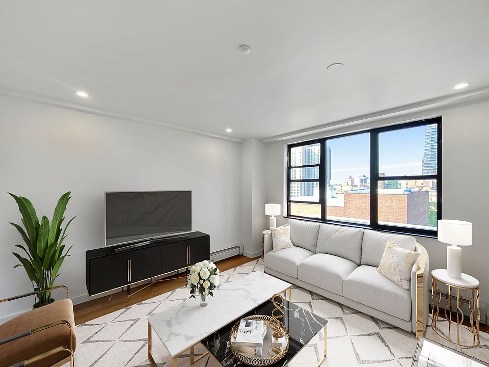 1st image of 6 E 116th St APT 8A