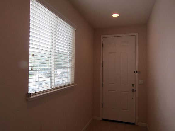 3rd image of 2579 Gold Hill St