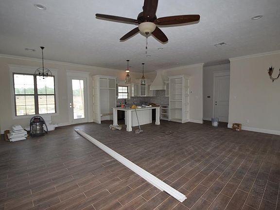 3rd image of 1503 Trisha Ct