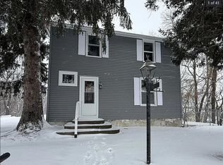 2107 E Locust St, Davenport, IA 52803