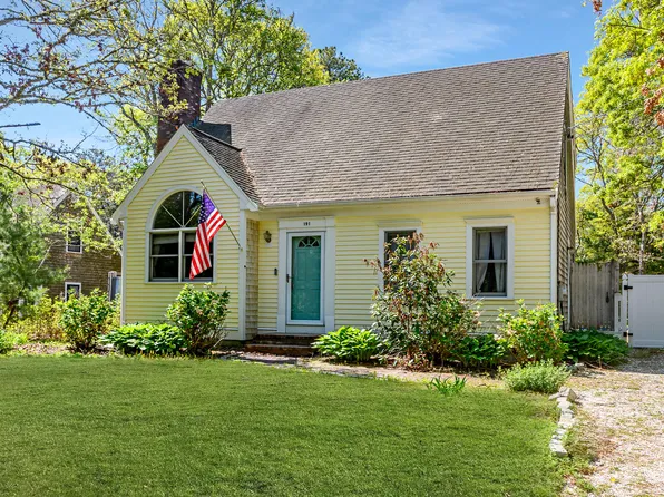 191 James Circle, Mashpee, MA 02649