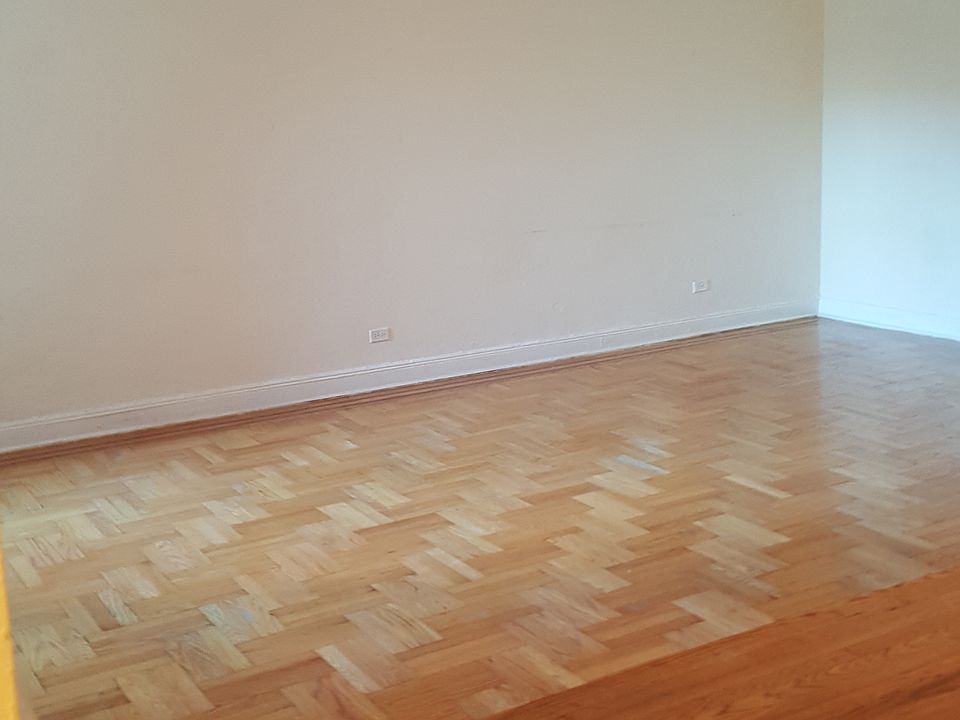 1st image of 580 E 17th St APT 2A