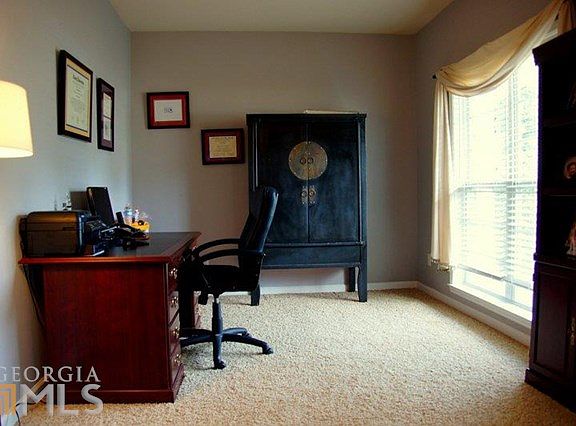 4th image of 1411 Cherry Oak Trce