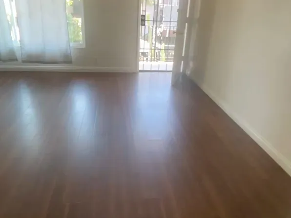 (undisclosed Address), Long Beach, CA 90813