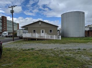 228 Madison Ave N, Pulaski, VA 24301