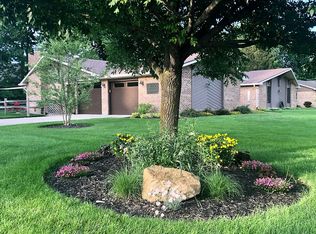 1236 Freeman Dr, Dayton, OH 45434