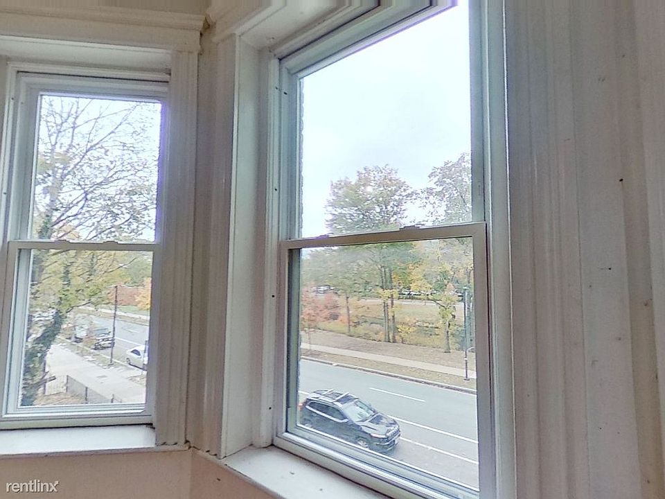 211 Park Dr. #21 Boston - Fenway Unit Photo 2