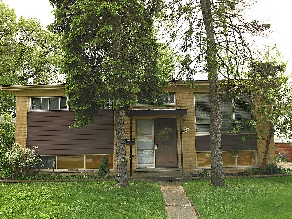 1st image of 17318 Forestway Dr
