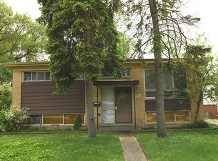 17318 Forestway Dr, East Hazel Crest, IL 60429