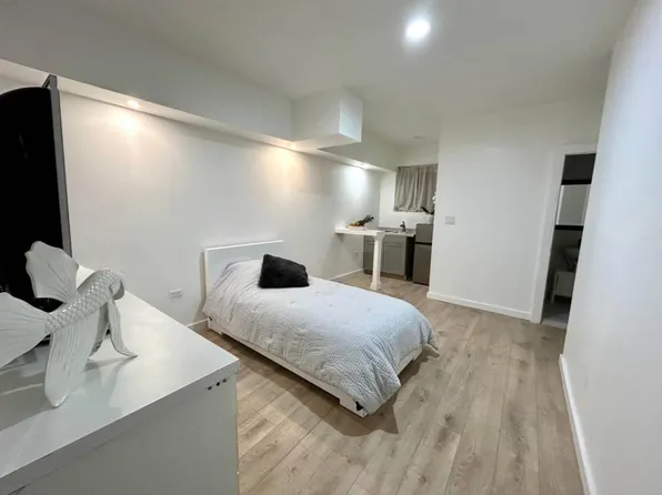 1601 Yale Dr, Hollywood, FL 33021