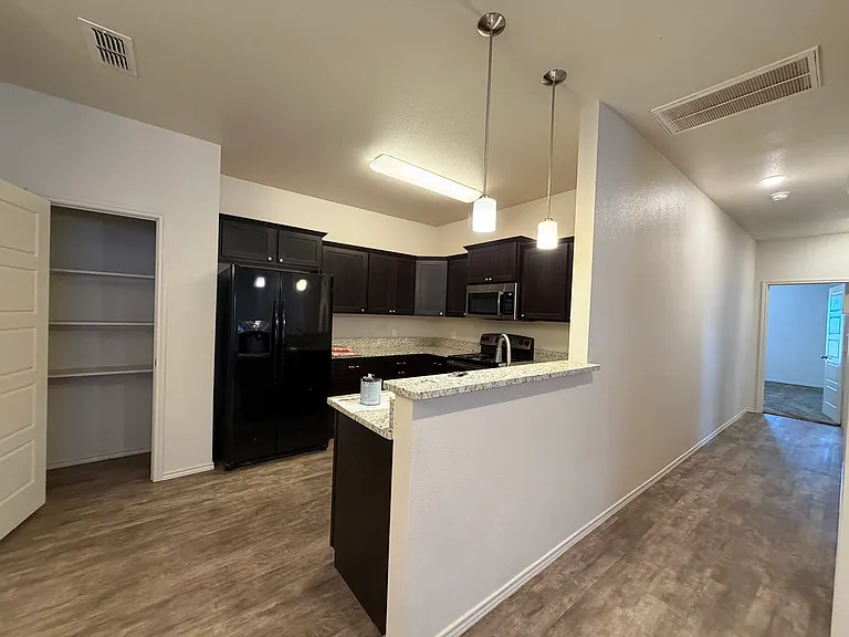 11626 Evanston Ave — Photo 11
