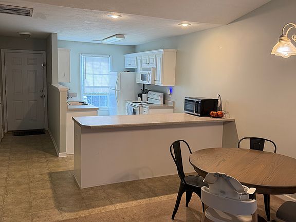 Dining Area near Kitchen
