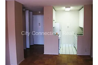 Rented by City Connections Realty