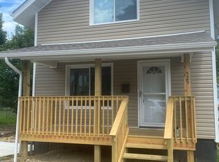 525 Mount Vernon Ave, Coraopolis, PA