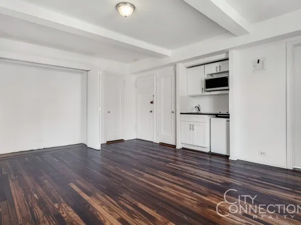 45 Tudor City Place image 4 of 12