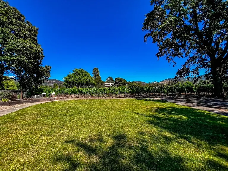 1022 Berry Ln — Photo 61