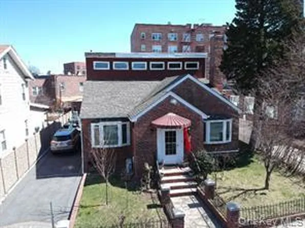 2032 Hobart Avenue, Bronx, NY 10461