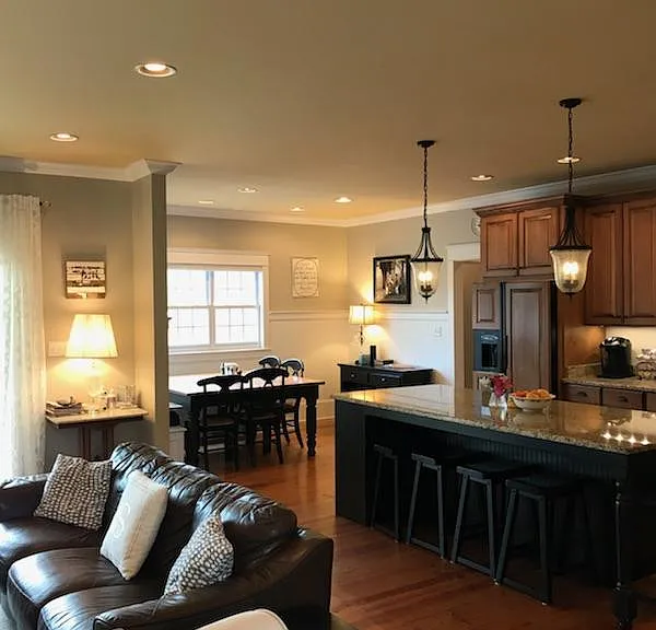 827 Ann Marie Cir — Photo 35