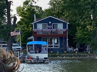 105 Lakeside Dr, Jackson, MI 49203