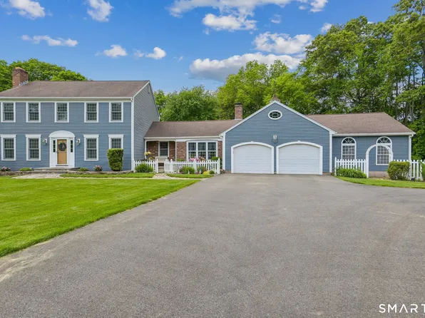 50 River View Court, Cheshire, CT 06410