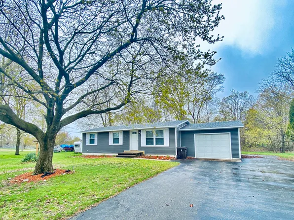 813 Hanson St, Big Rapids, MI 49307