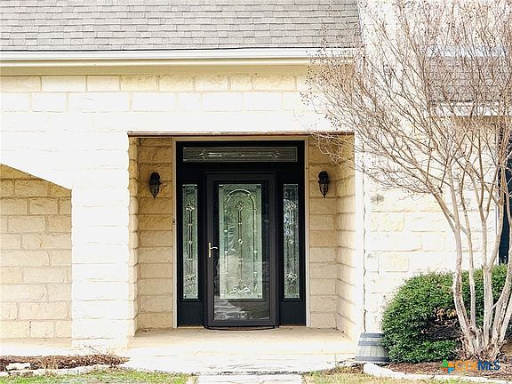 2nd image of 400 Indian Hills Rd