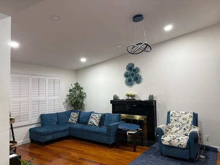 3322 Woodside Ln — Photo 3