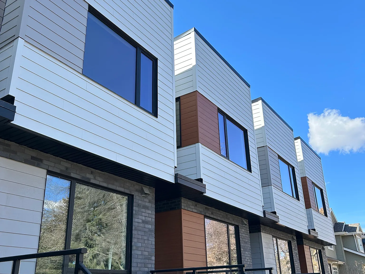 Parkside Holyrood — Photo 4