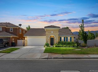 910 Aleah Ln, Tehachapi, CA 93561