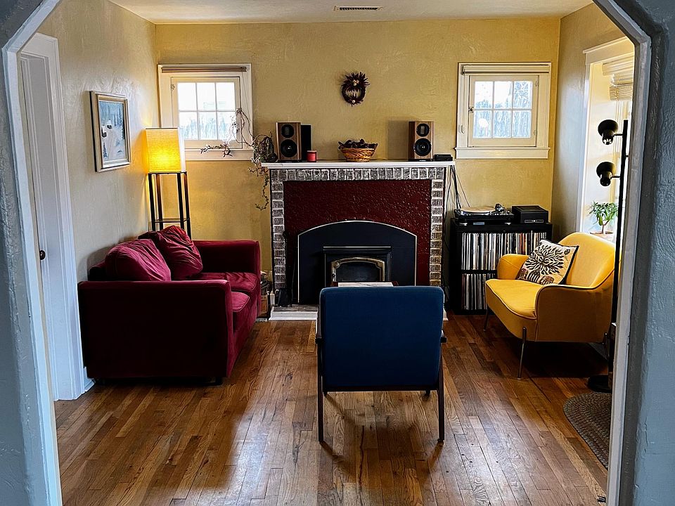 1st image of 629 Franklin Ave