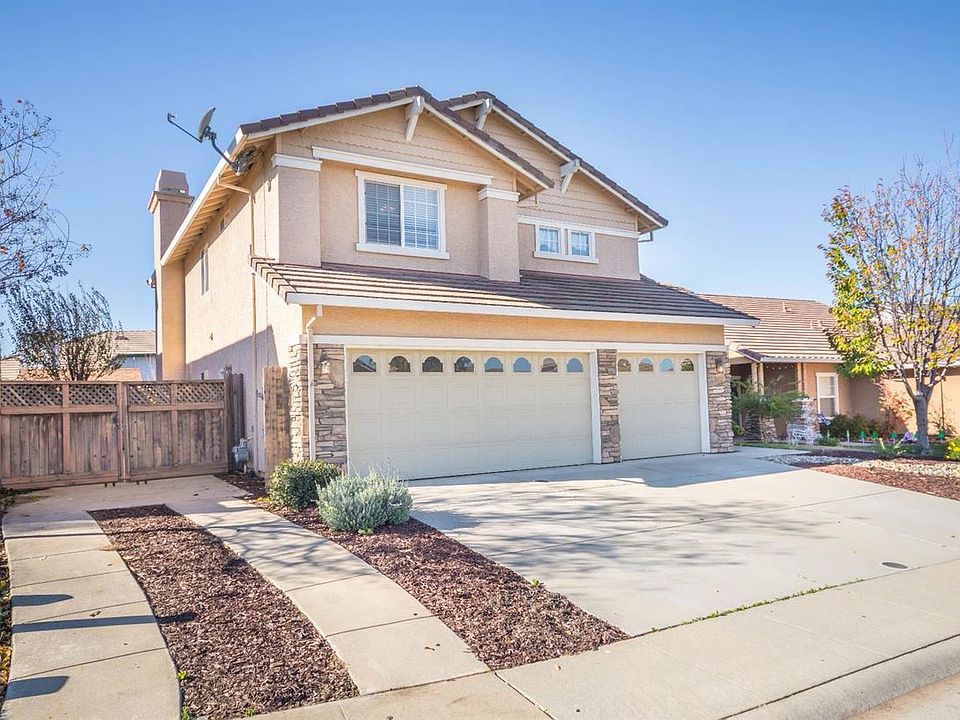 1st image of 1668 Jasmine Way