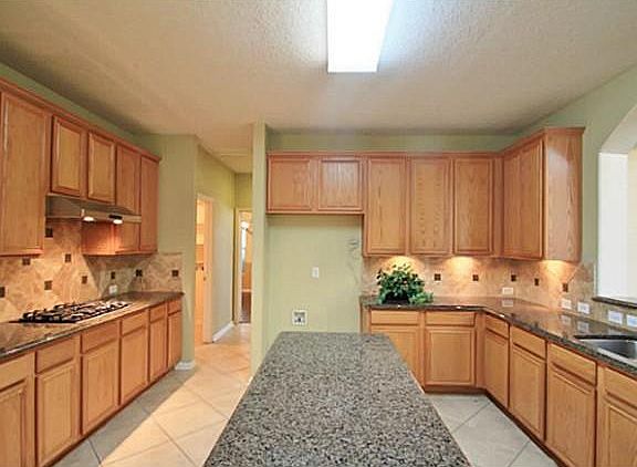 4th image of 3608 Aqua Springs Dr
