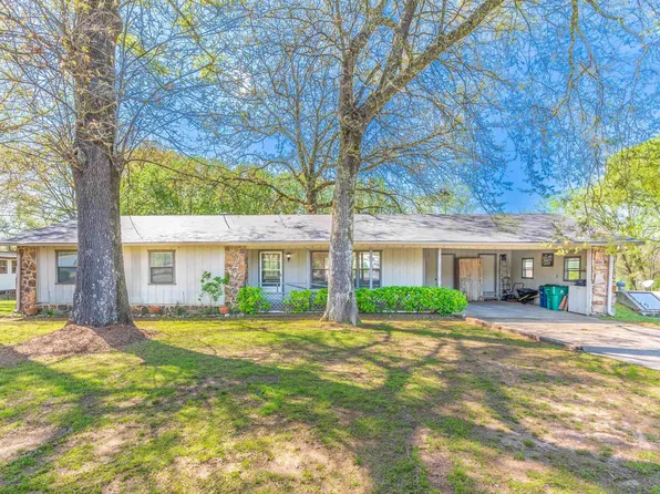 2 Paradise Cir, Mayflower, AR 72106