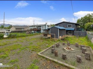 4613 E 7th Ave #B, Anchorage, AK 99508