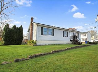 12 Columbus Ave, Westerly, RI 02891