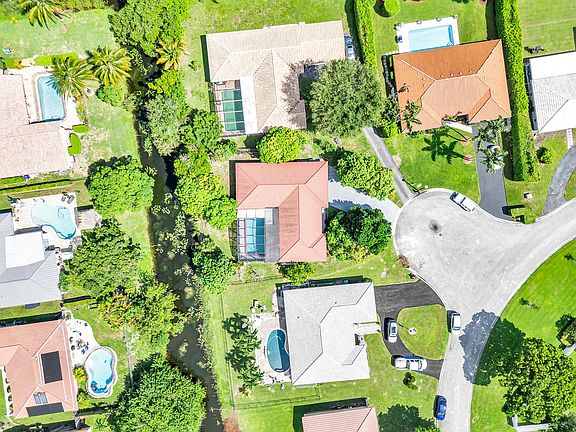 3rd image of 4040 NW 106 Drive