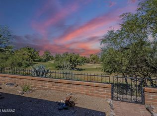 924 W Desert Hills Dr, Green Valley, AZ 85622