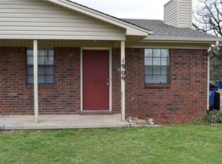 1909 S Z St, Fort Smith, AR 72901